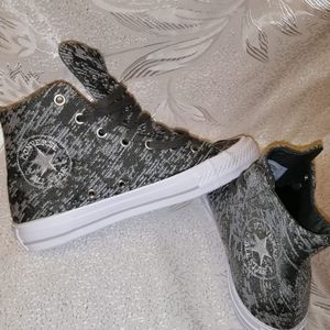 Brand new converse